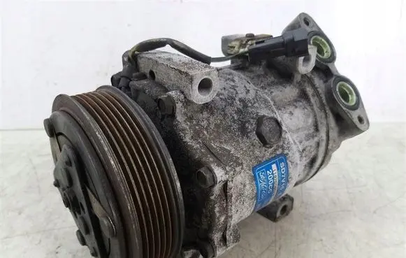 Volvo C30 Air conditioning (A/C) compressor (pump) 3M5H-19D629-TA