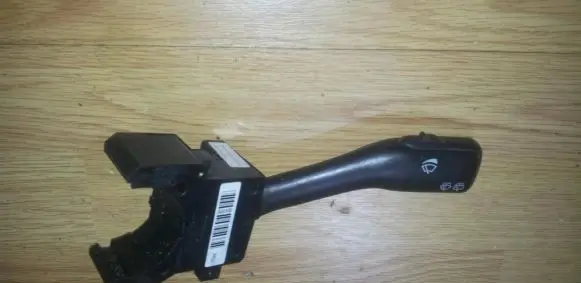 Volkswagen PASSAT B5 Wiper control stalk 4b0953503f
