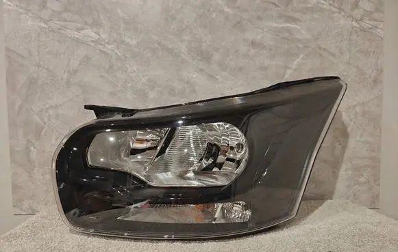 Ford Transit Headlight/headlamp