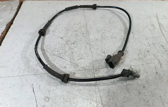 Renault Kangoo II ABS brake wheel speed sensor 8200441401