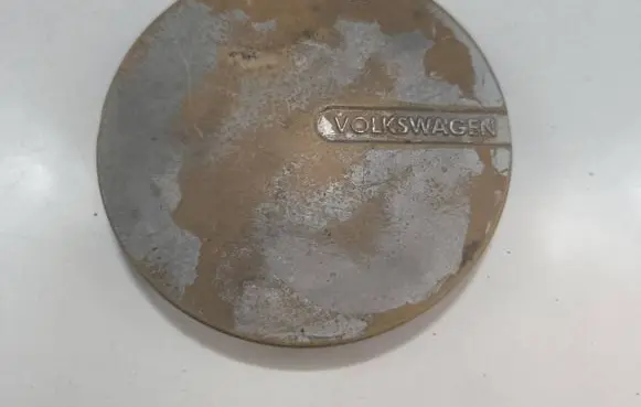 Volkswagen Golf III Original wheel cap 357601149A