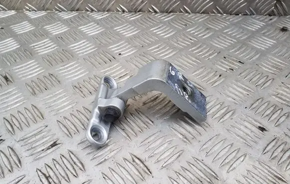 BMW 5 GT F07 Rear door lower hinge