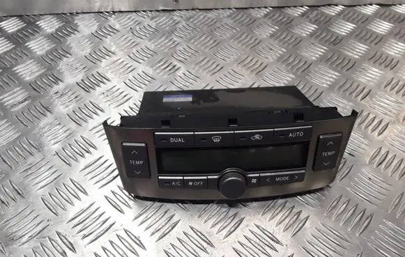 Toyota Avensis T250 Climate control unit 5590005170