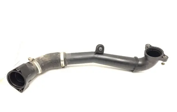 Air intake hose/pipe