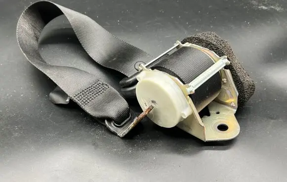 Ford Mondeo MK IV Rear seatbelt 6G9N611B69 6G9N611B69FG 6G9N611B69FG3YYW