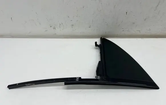 Mercedes-Benz CLA C118 X118 Rear vent window glass A11873000