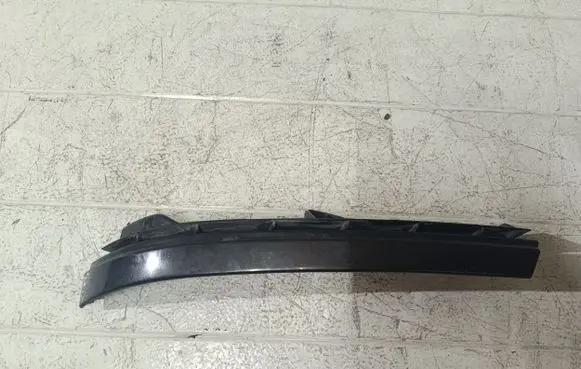 Opel Zafira A Under headlight/headlamp trim 90580651