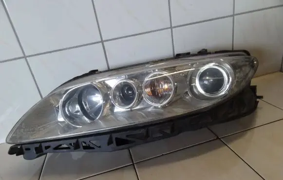Mazda 6 Headlight/headlamp