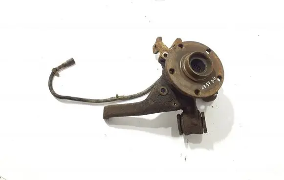 Audi A8 S8 D2 4D Rear wheel hub 4D0505430C