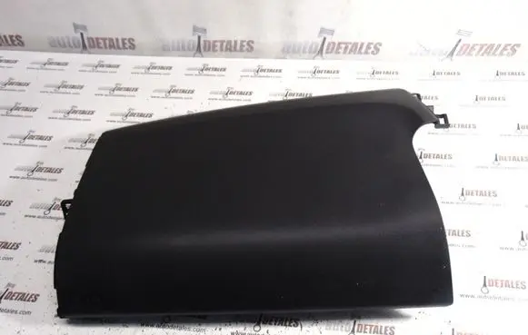Honda CR-V Dashboard lower bottom trim panel 1045240