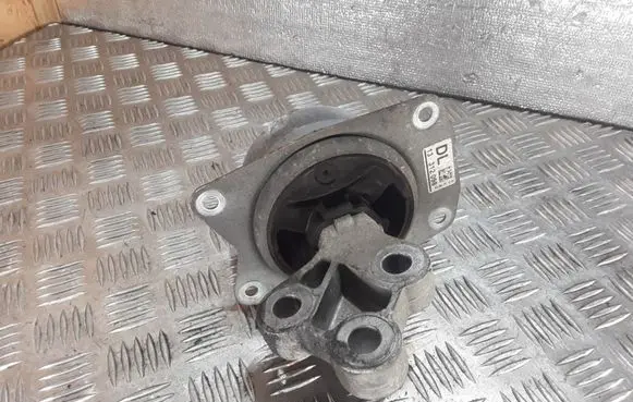 Opel Insignia A Gearbox mount 13312098