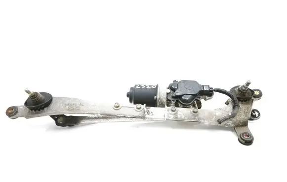 Subaru Legacy Front wiper linkage and motor 38379 38379BL