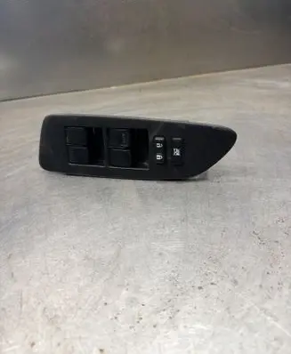 Toyota Auris 150 Electric window control switch 7423202550