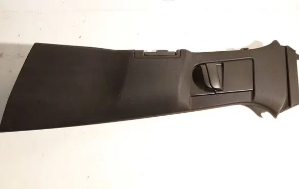 Volvo XC60 Seat belt trim 31426883