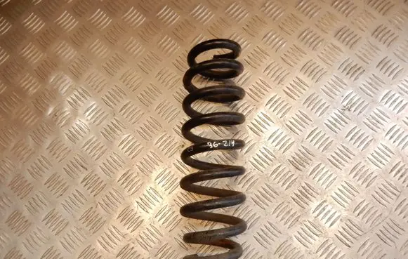 BMW 3 E90 E91 Rear coil spring 33536768251 6768251