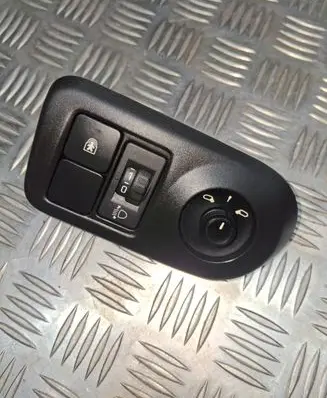 Citroen C4 Cactus Wing mirror switch 96673722