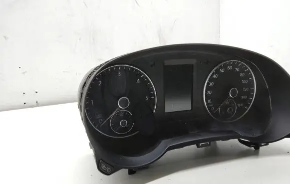 Volkswagen Sharan Speedometer (instrument cluster) 7N0920970L 1519012396 VDD0240505