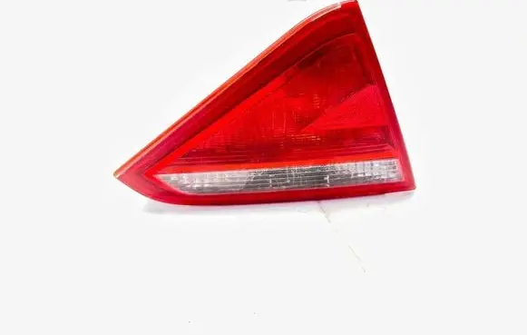 Audi A5 8T 8F Tailgate rear/tail lights 8T0945093 AU484