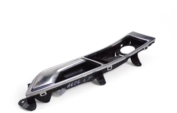 Audi A6 S6 C6 4F Front door interior handle 4F0837020B