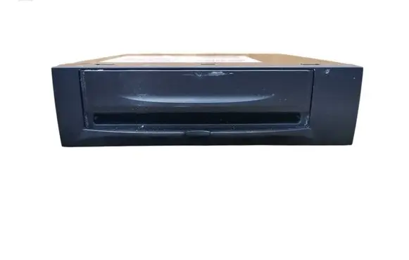 CD/DVD changer