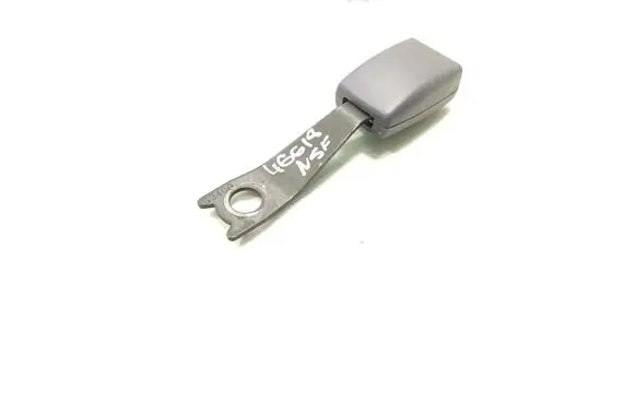 Toyota Land Cruiser (HDJ90) Front seatbelt buckle 980828F