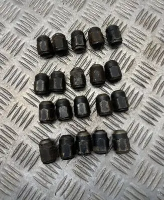 Nuts/bolts