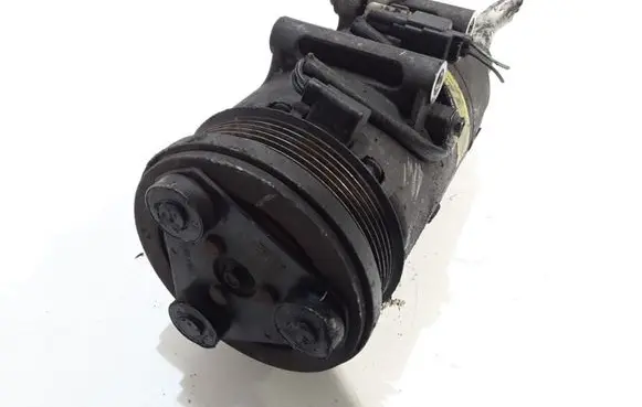 Ford Focus Air conditioning (A/C) compressor (pump) 4M5M133621AE