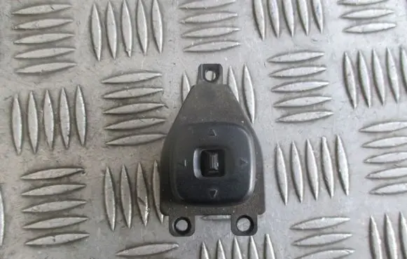 Mazda 3 I Wing mirror switch