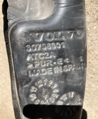 Volvo XC70 Fender foam support/seal 30796901