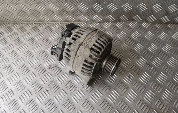 Volkswagen Golf V Generator/alternator 06F903023F 0124525091