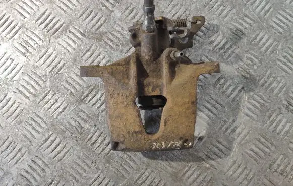 Ford Mondeo Mk III Rear brake caliper