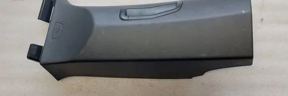 (B) pillar trim (top)