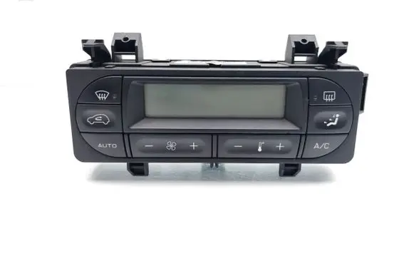 Peugeot 1007 Climate control unit 96530443XT