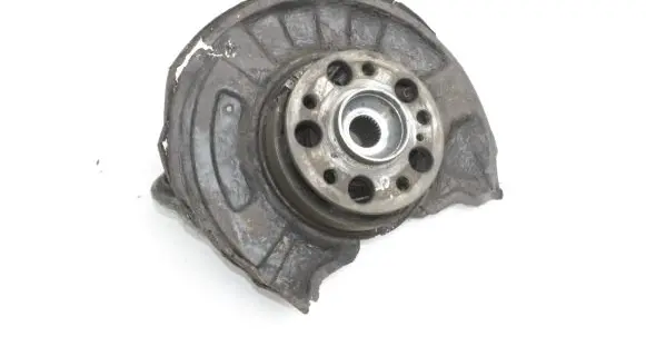 Mercedes-Benz E C207 W207 Rear wheel hub