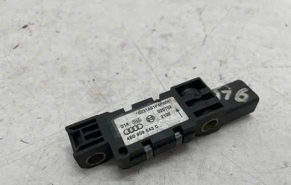 Audi A6 S6 C6 4F Airbag deployment crash/impact sensor 4B0959643C