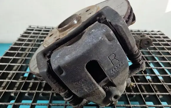 Suzuki Swift I Front brake caliper IMPRK1566425