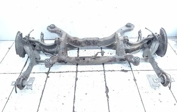 Volvo V70 Rear subframe 