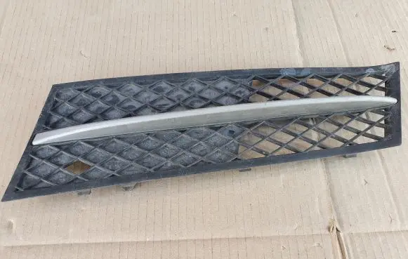 BMW 5 F10 F11 Front bumper lower grill 5111720069909 11460915