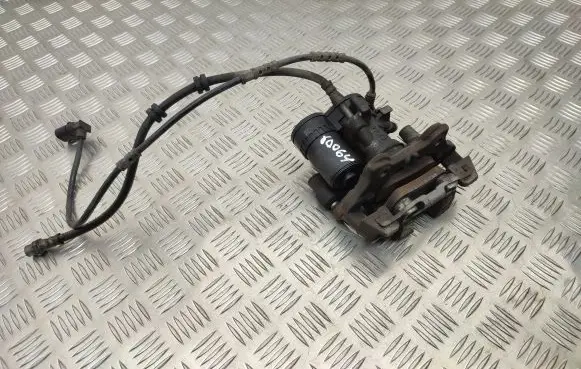 BMW 2 F45 Rear brake caliper 6892605 689260501