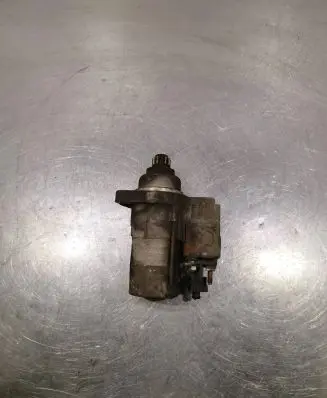 Volkswagen PASSAT B6 Starter motor TS18E3