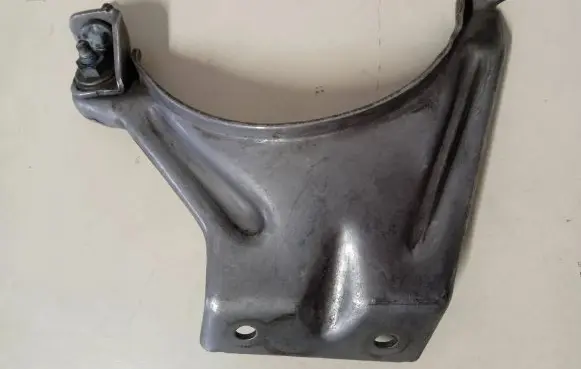 Muffler mount bracket/holder