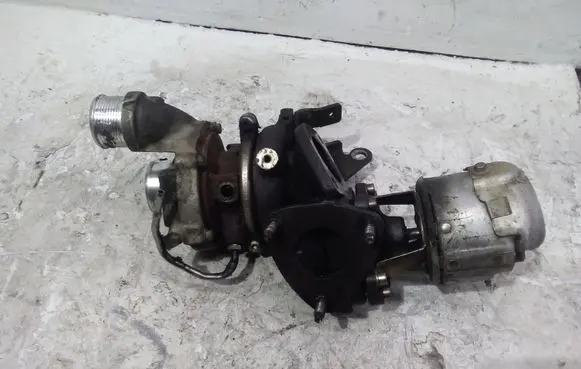 Jaguar XF X250 Turbo AX2Q6K682BC 7764024