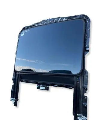 BMW M3 G80 Sunroof set 8096115