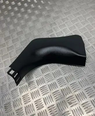 Suzuki Swift III Foot area side trim 7613152R0R