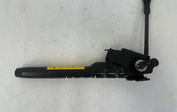 Alfa Romeo Stelvio Front seatbelt