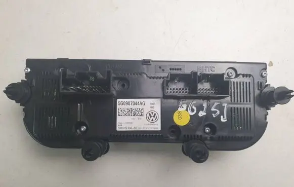 Volkswagen PASSAT B8 Climate control unit 5G0907044AG 5HB01209056 1501540344