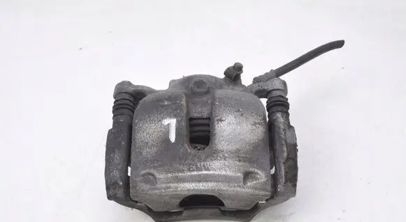 BMW 1 F40 Rear brake caliper