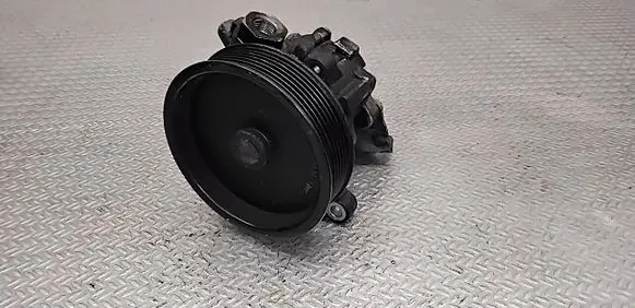 Power steering pump