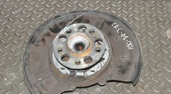 Mercedes-Benz E W212 Rear wheel hub