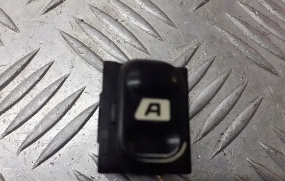 Citroen Berlingo Electric window control switch